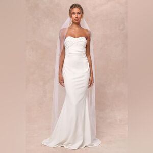 NWOT Lulus To Be Yours Ivory Strapless Pleated Mermaid Maxi Dress Size Small